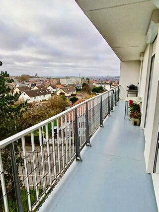  Appartement � vendre 3 pi�ces 84 m�