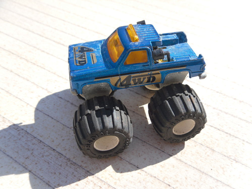 Monster Truck 4 WD US, Majorette, Vintage 8 cm TBE Décoration
