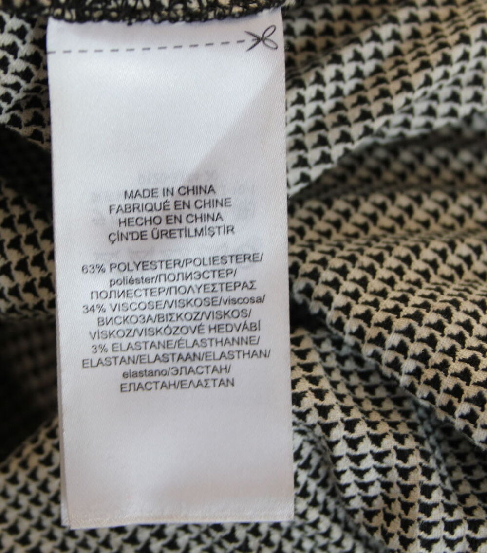 Jupe pied de poule pliss&eacute;e RALPH LAUREN T.8
Vêtements