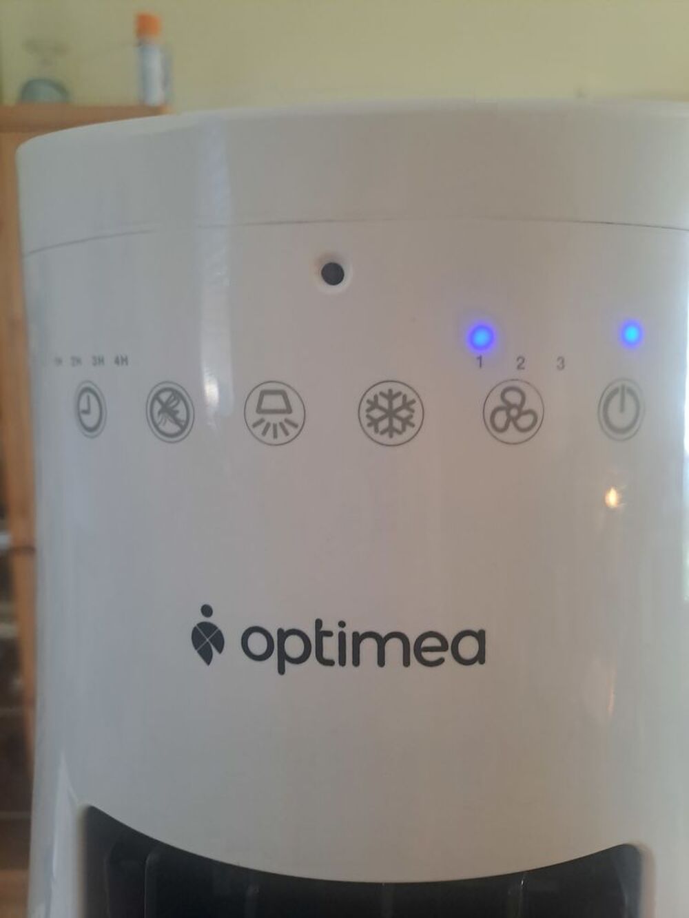 Rafra&icirc;chisseur d'air Optimea ORA-70D blanc 55W Electroménager