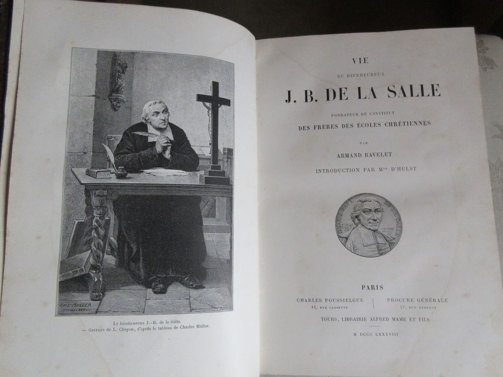 Livre ancien religieux Livres et BD