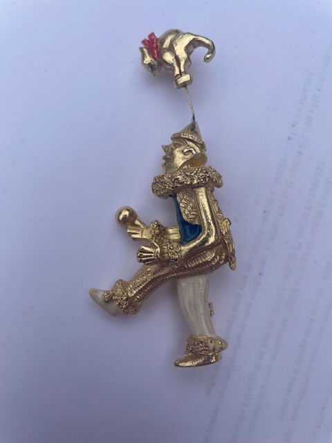 broche clown Muse Nationaux dore maille 165 Vigneux-sur-Seine (91)