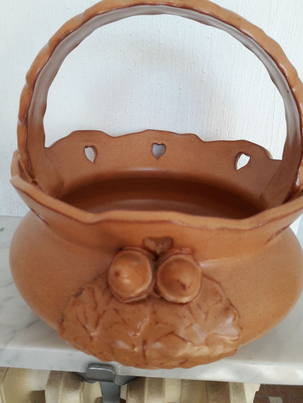 Coupe &agrave; fruits en terre cuite ( poterie). 3 €. Cuisine