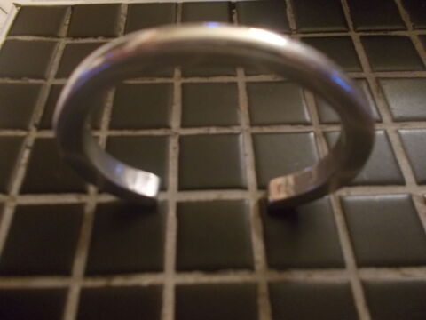 jolie  bracelet 68 gr argent faire prix 135 Saran (45)
