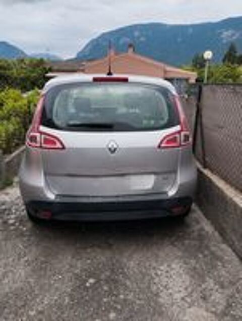 Scénic III Scenic III dCi 110 FAP eco2 Authentique Euro 5 2011 occasion 11500 Quillan