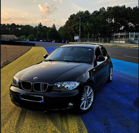 Bmw serie 1 E87 PACK M LCI 2011 EDITION BLACKANDWHIT