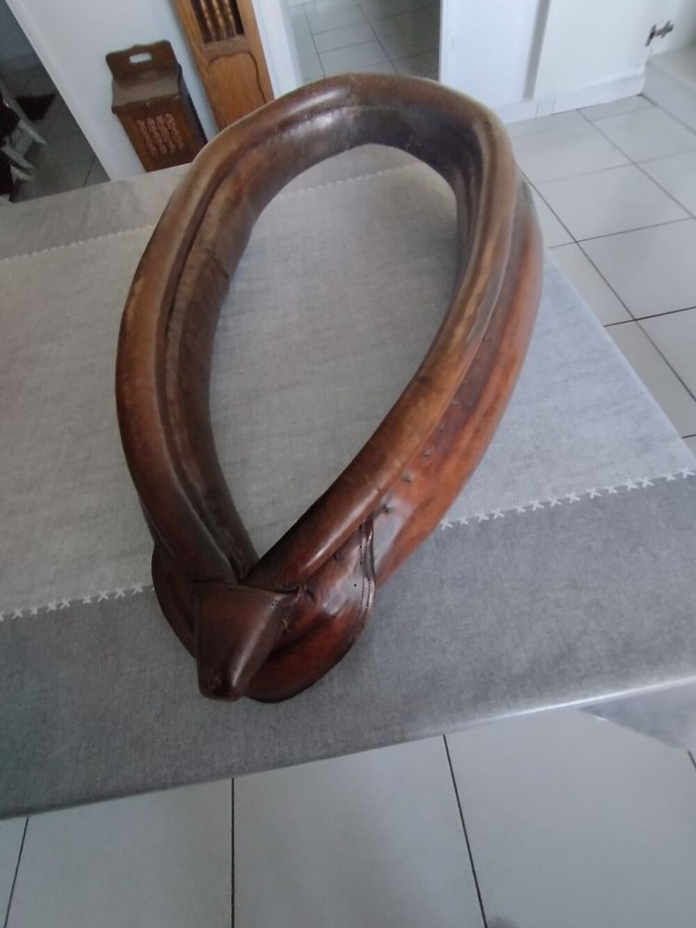 collier a cheval ( arnais) 