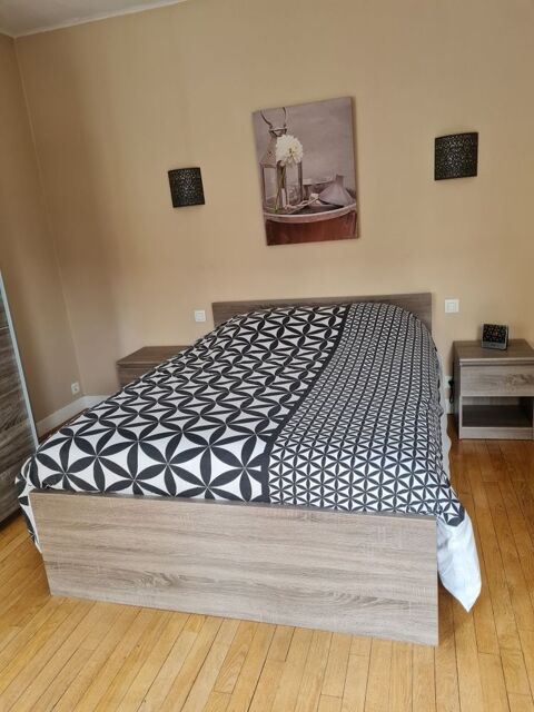 Lit 140 x 190 chêne gris état neuf Neuilly-Plaisance (93)