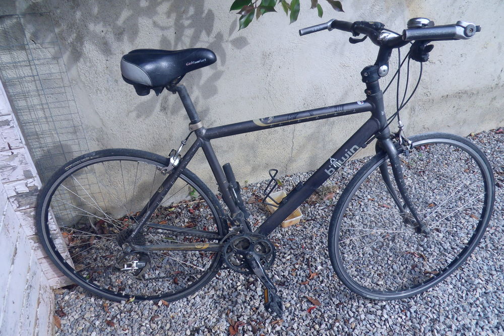 V&eacute;lo promenade homme &eacute;tat neuf Vélos