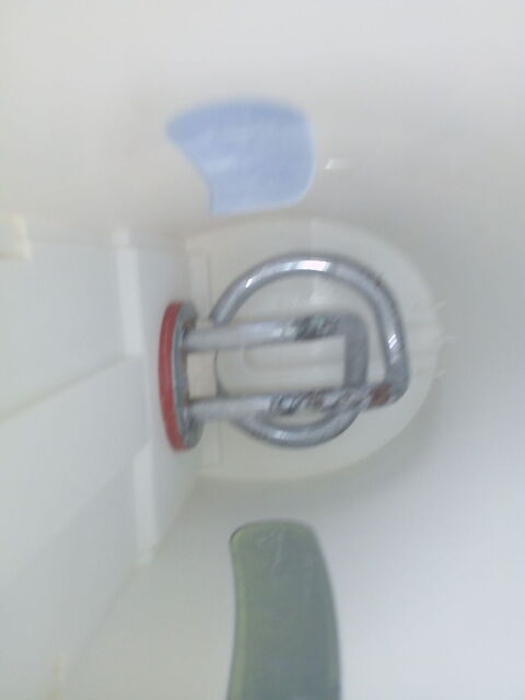 une bouilloire �lectrique en bon �tat. 10 Villenave-d'Ornon (33)