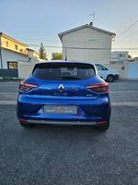 Clio V Clio E-Tech 140 RS Line 2021 occasion 33560 Carbon-Blanc