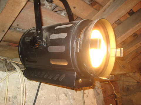 projecteur  50 P�ronnas (01)