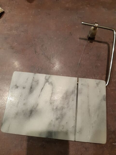 plaque pour couper foie gras
fromage beurre pat� 20 Brignais (69)