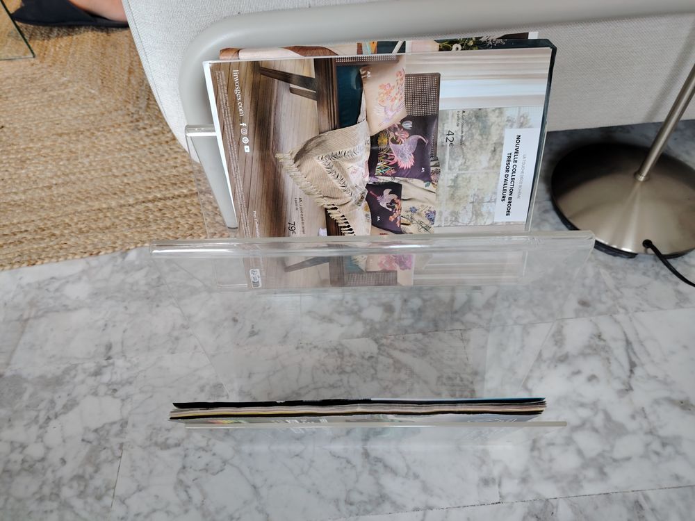 Porte Journaux et Revues en pl&eacute;rxiglas Meubles