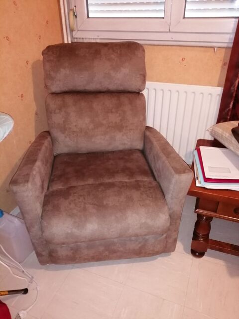 fauteuil tissu beige avec réglage 90 Genas (69)