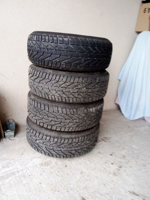 Pièces et équipements Voiture Pièces et équipements Voiture  occasion Paslières 63290