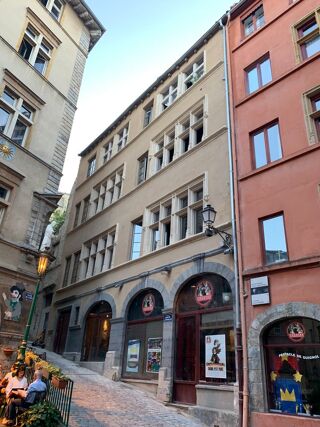  Appartement  louer 2 pices 58 m