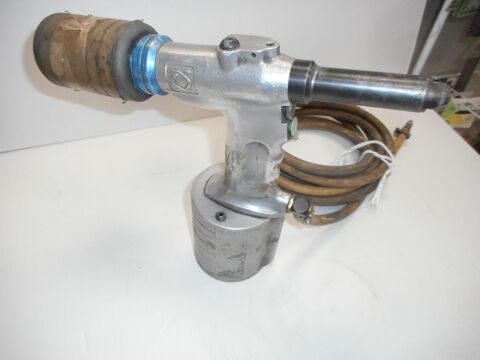 Pince a rivet pneumatique 80 Neufchâteau (88)