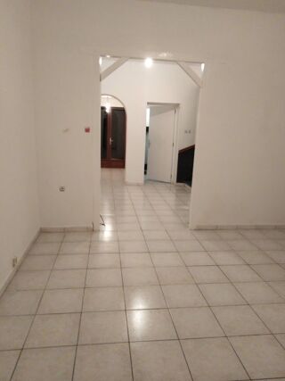  Maison � louer 4 pi�ces 75 m� Revin