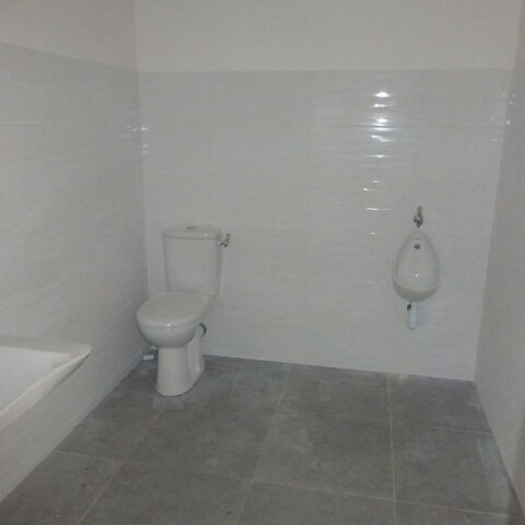  Atelier � louer 2/3 pi�ces 682 m� Trith-saint-l�ger