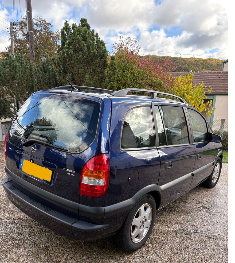 Zafira 1.8i 16V El&eacute;gance 1999 occasion 78470 Saint-R&eacute;my-l&egrave;s-Chevreuse