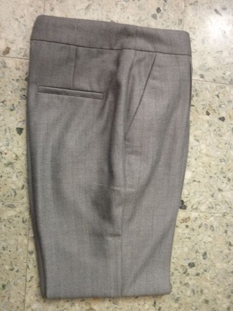 Pantalon femme gris à chevrons - neuf 12 Tassin-la-Demi-Lune (69)
