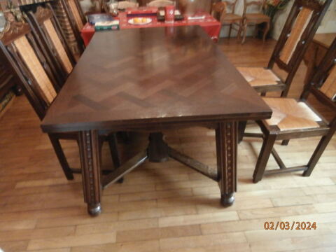 Table avec 2 allonges et six chaises en paille de seigle 150 Neufchtel-en-Bray (76)