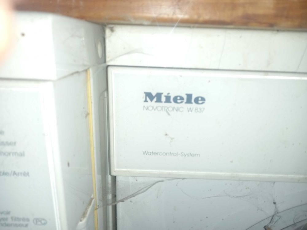 machine &agrave; laver + s&egrave;che linge miele Electroménager