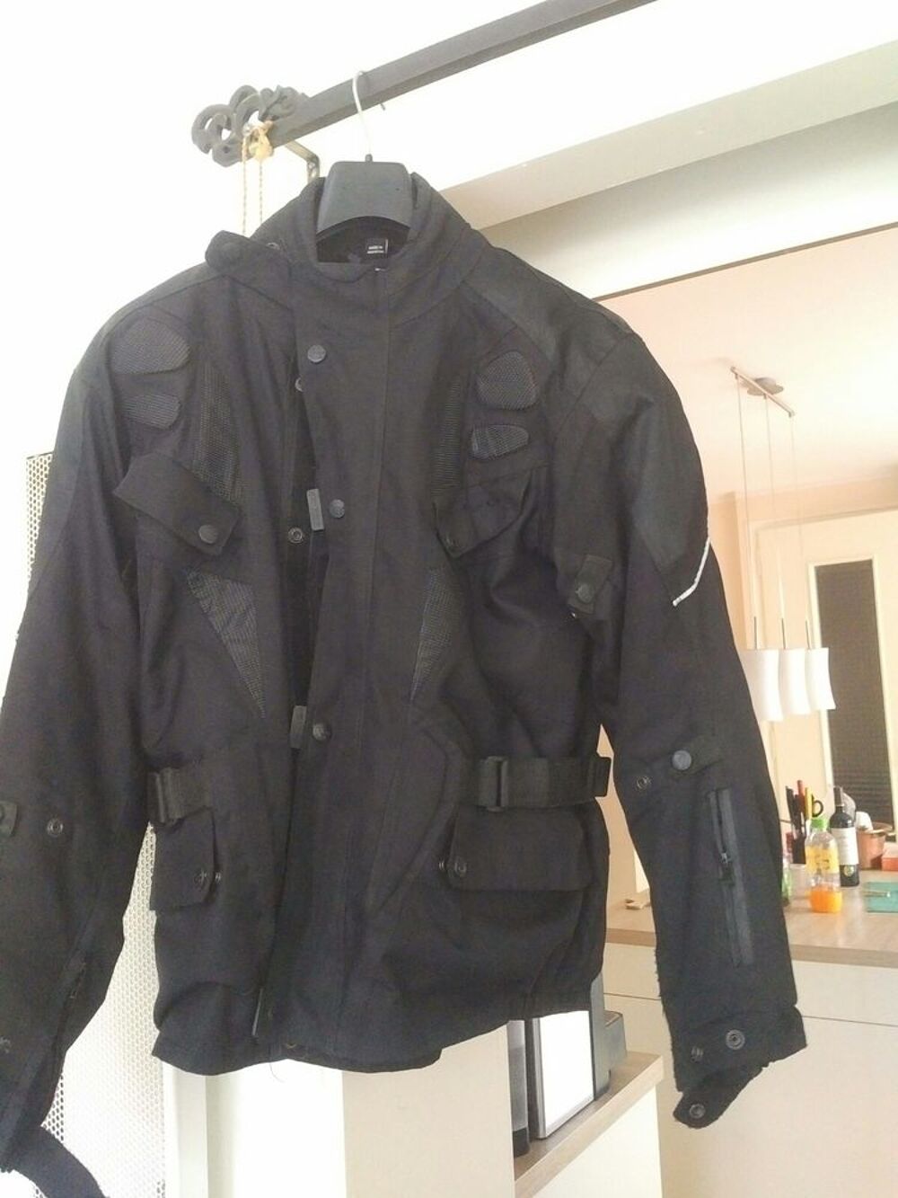 Veste de moto avec protections Vêtements