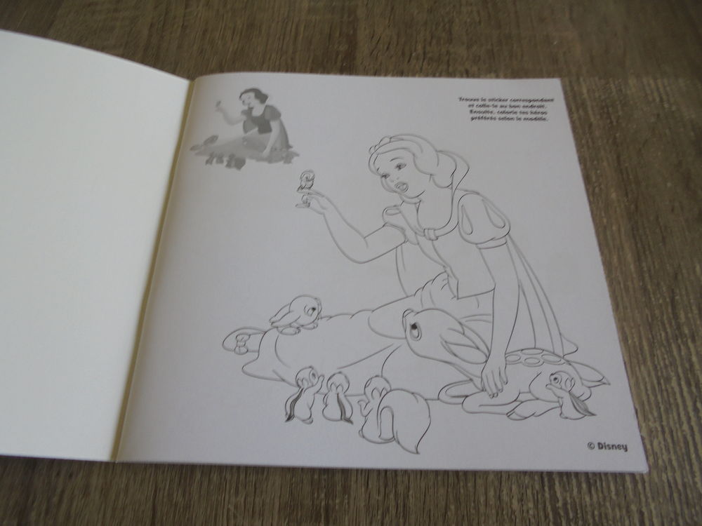 Mon cahier de coloriages Disney (112) Jeux / jouets