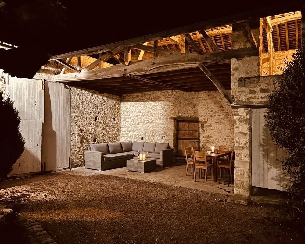 Vente Maison Maison familiale 135m² DPE D avec grange 60m² et cour sans vis-à  -vis Darvault Darvault