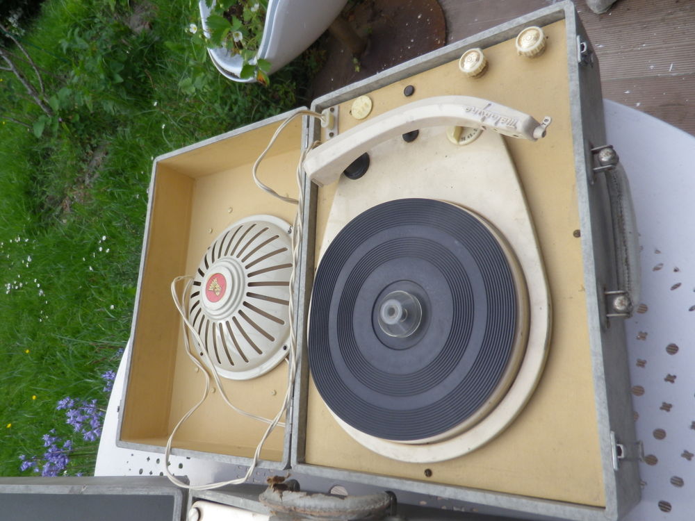 Lot de deux tourne disques &eacute;lectrophone valise Audio et hifi