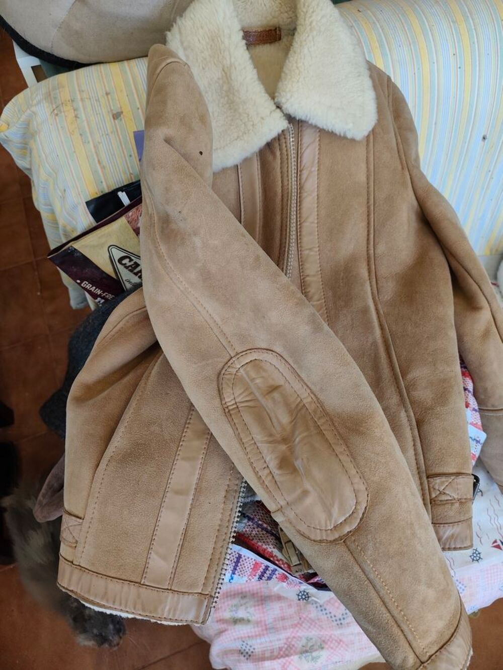 Blouson en peau fourr&eacute;e Vêtements