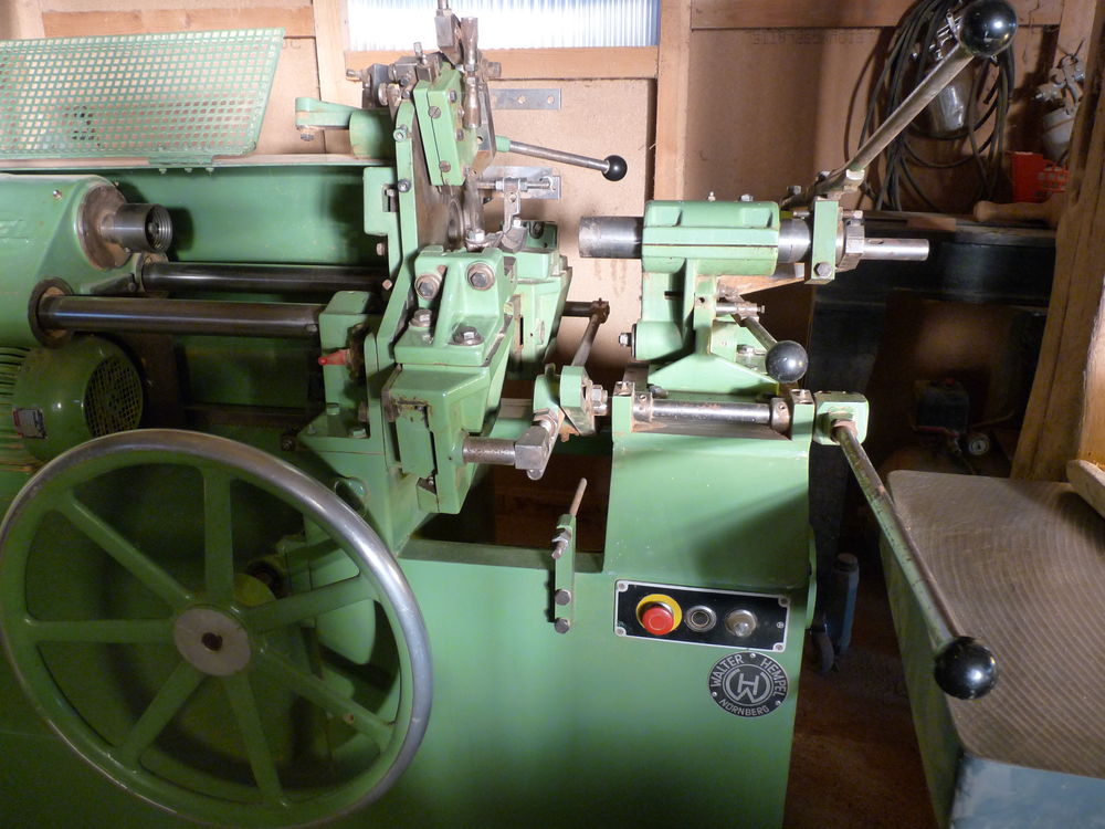 Tour &agrave; d&eacute;colleter bois Bricolage