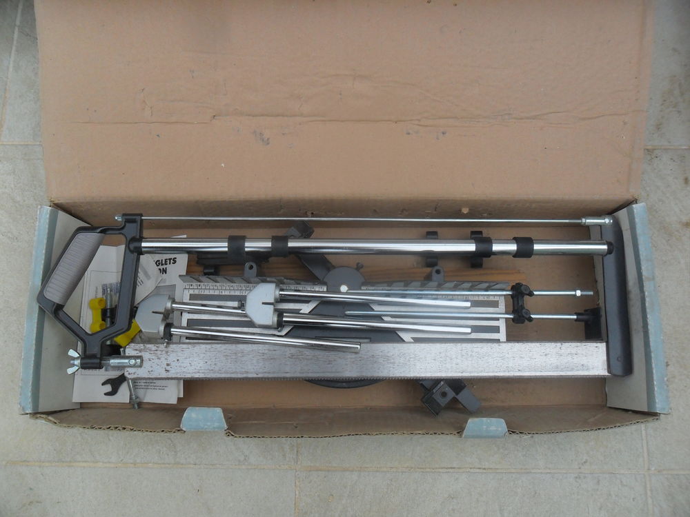 SCIE A ONGLET ARTICULEE Bricolage