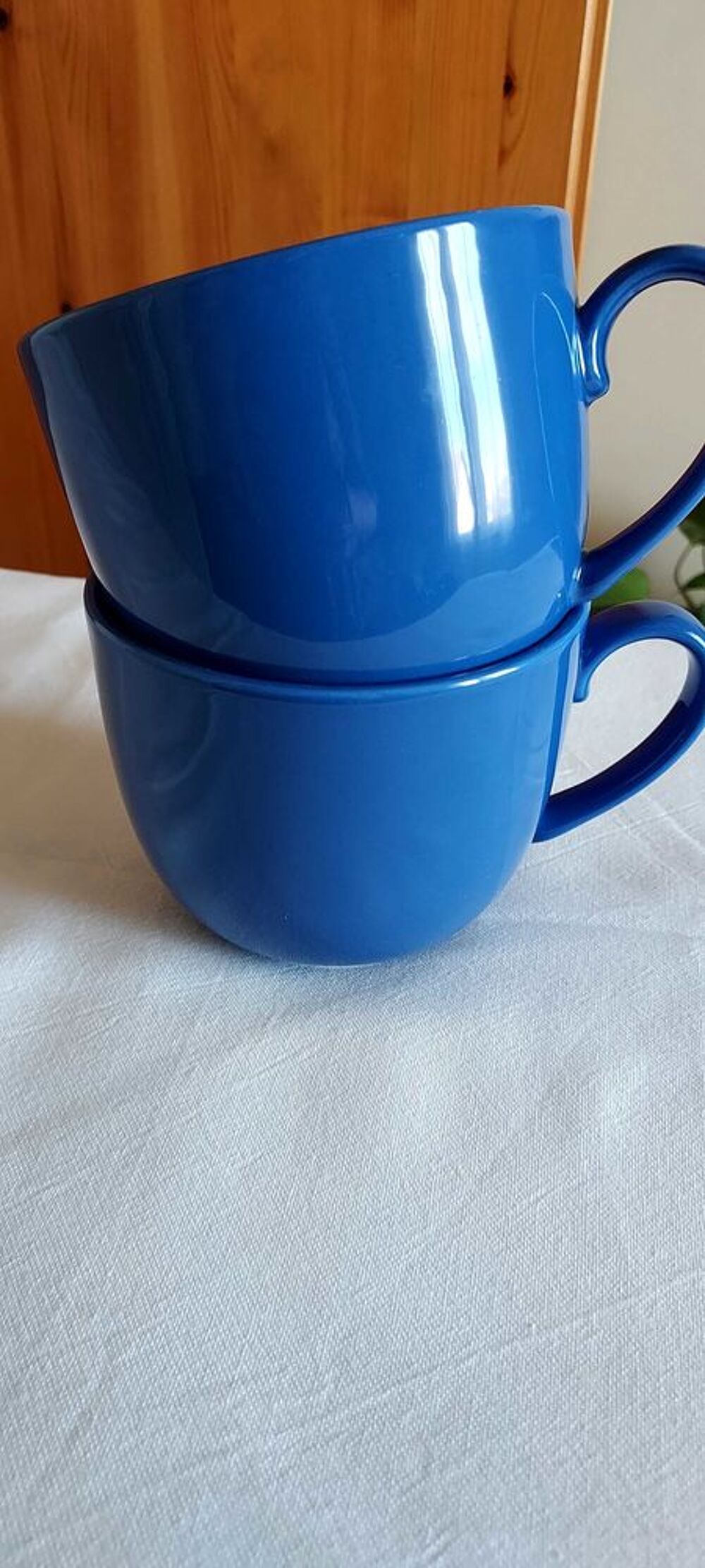 lot de deux d&eacute;jeuners bleus Dcoration