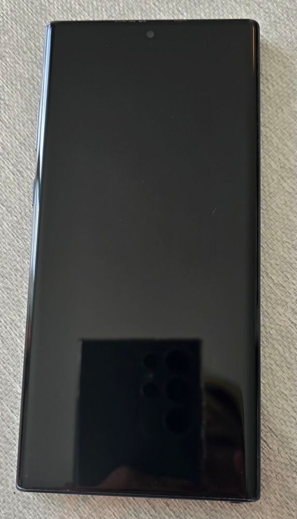 T&Eacute;L&Eacute;PHONE SAMSUNG GALAXY NOTE 10 + Téléphones et tablettes