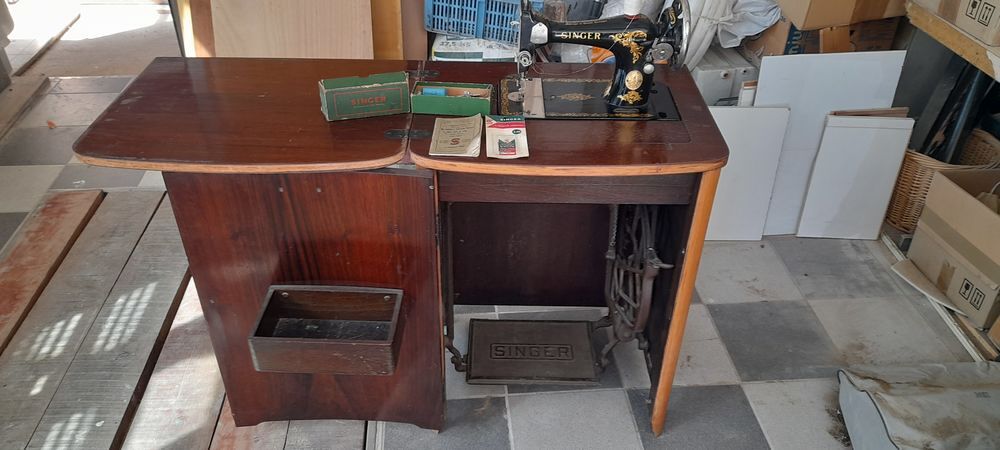 machine &agrave; coudre Meubles