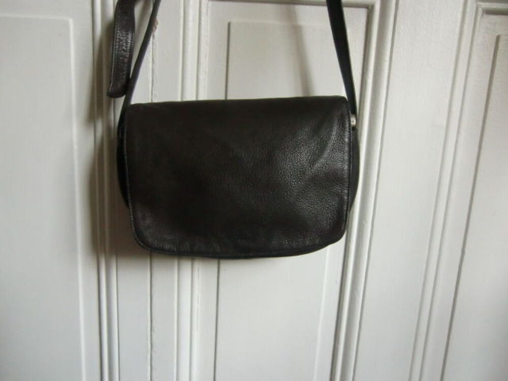 SAC A MAIN EPAULE Maroquinerie