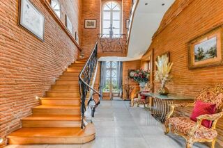  Propriété/château à vendre 8 pièces 450 m²