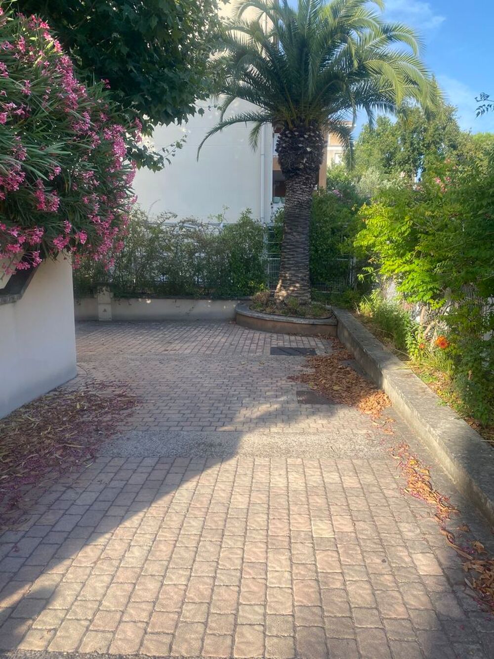 Vente Appartement Beau t4 dans résidence calme et arborée Marseille 11