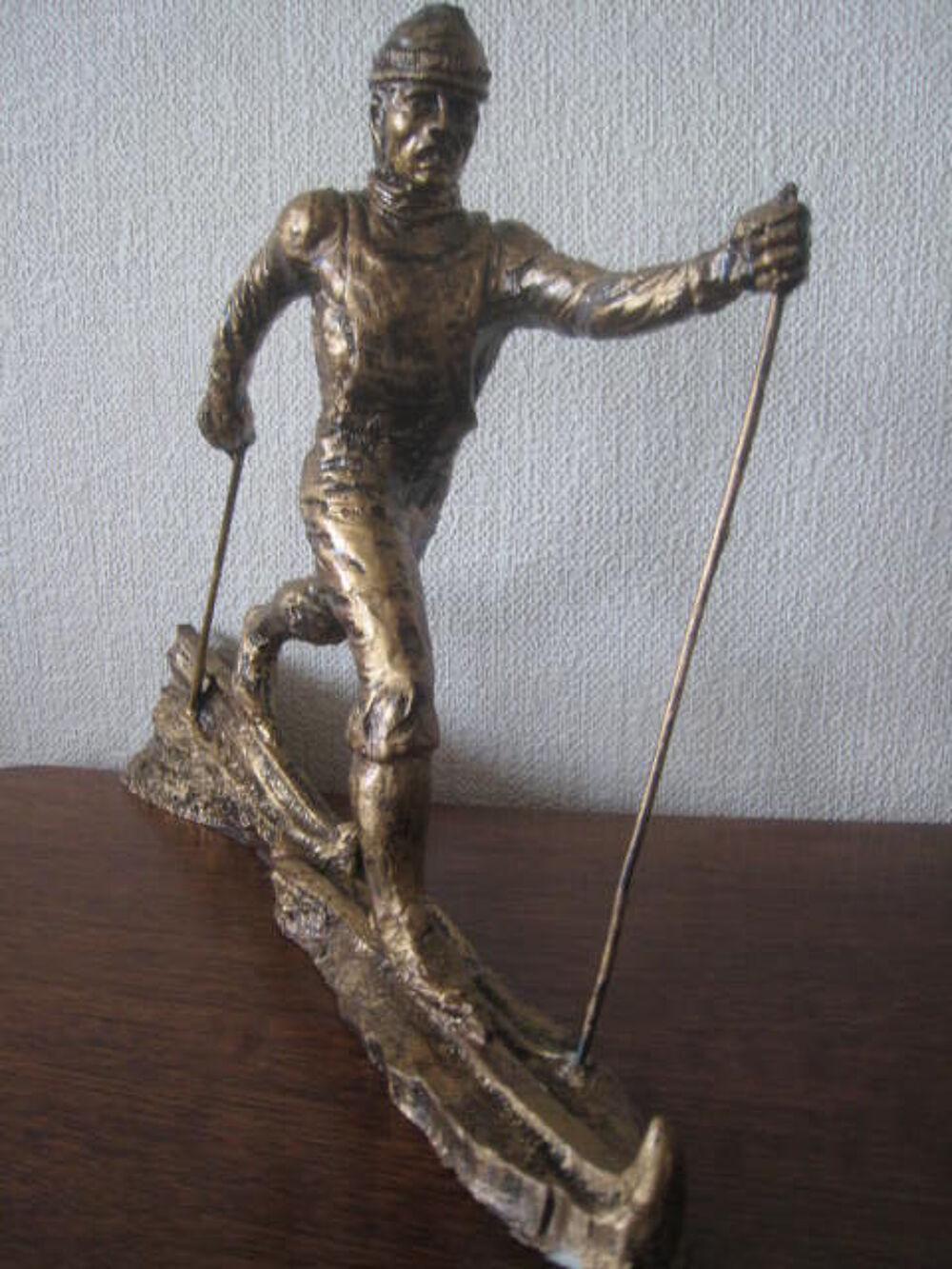 TROPH&Eacute;E SKI piste - descente - slalom - fond -TBE
Sports
