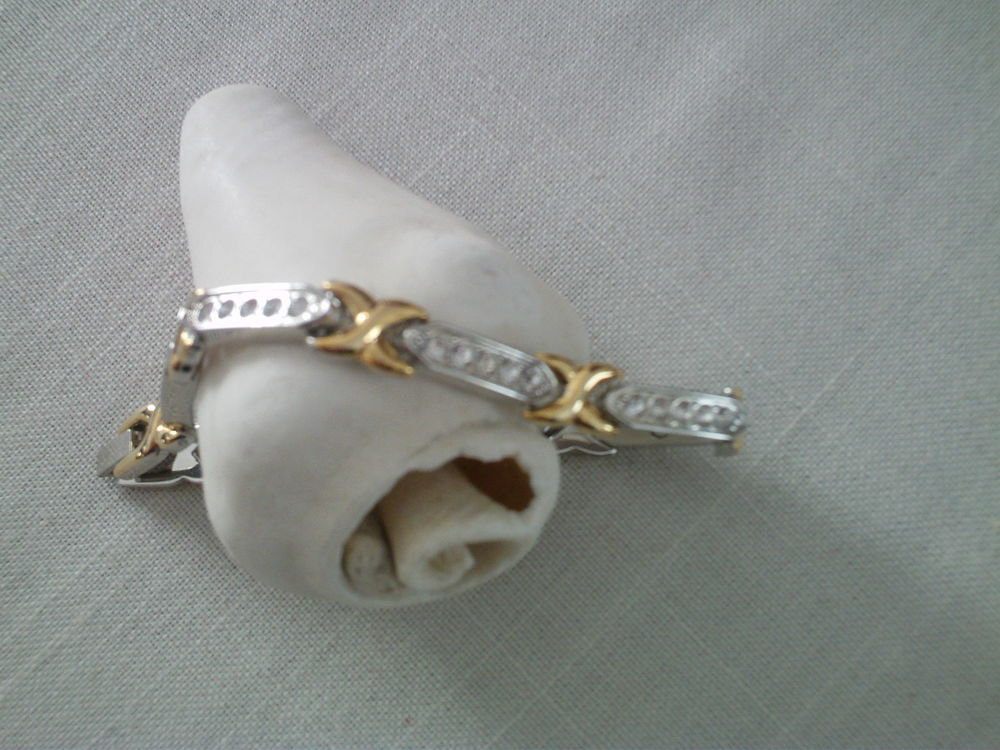  Beau bracelet styl&eacute; avec pierres stress neuf N&deg; 1156 Bijoux et montres