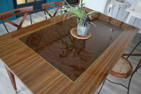 table vintage 90 Beaufay (72)