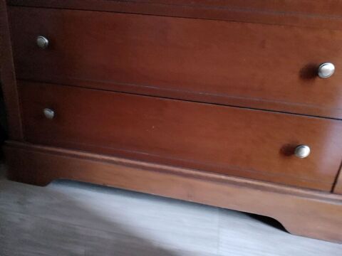 Commode 3 tiroirs  70 Sainghin-en-Weppes (59)
