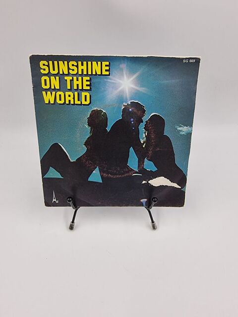 Vinyle 45 tours Sunshine on the World avec fourreau	 2 Vulbens (74)