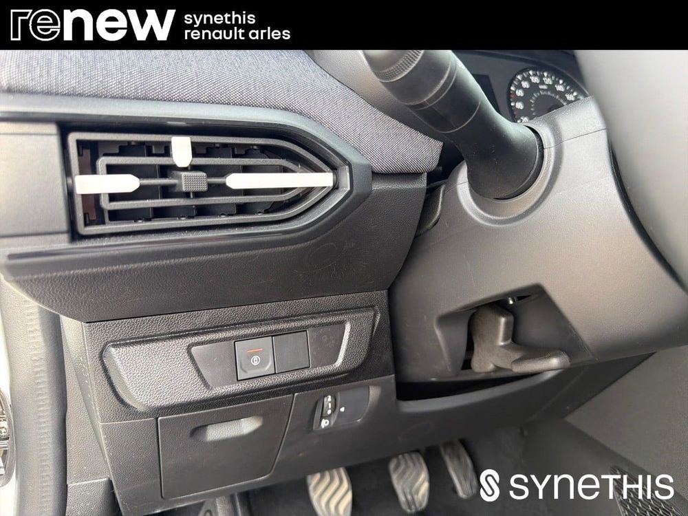 Sandero SCe 65 Expression 2026 occasion 13200 Arles