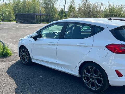 Ford fiesta 1.0 EcoBoost 100 ch S&S BVM6 ST-Line