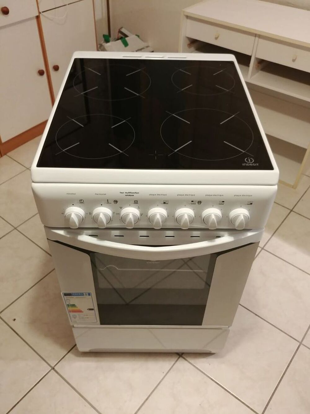 cuisini&egrave;re &eacute;lectrique neuve Electromnager