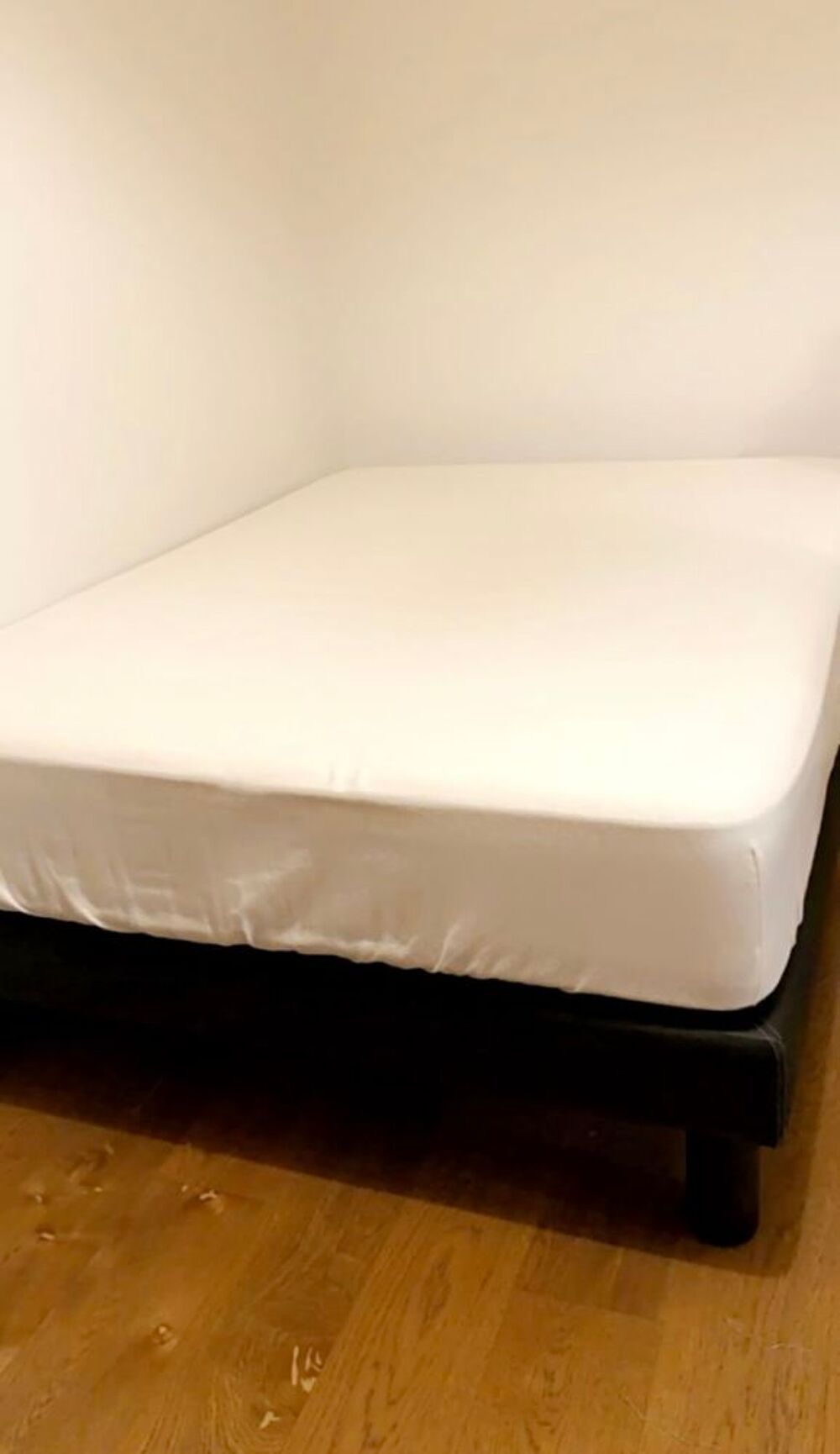 Ensemble lit &amp; matelas (140x190 cms) Meubles